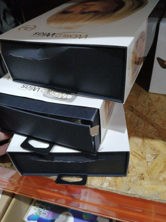 Перука World Wigs CAMILA MID-LENGTH BLONDE (м'ята упаковка!!!)