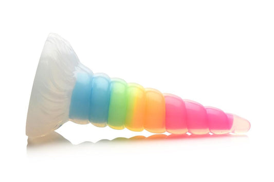 Фентезійний фалоімітатор Creature Cocks Luminescent Rainbow Silicone Dildo, світиться в темряві, 19,6 см
