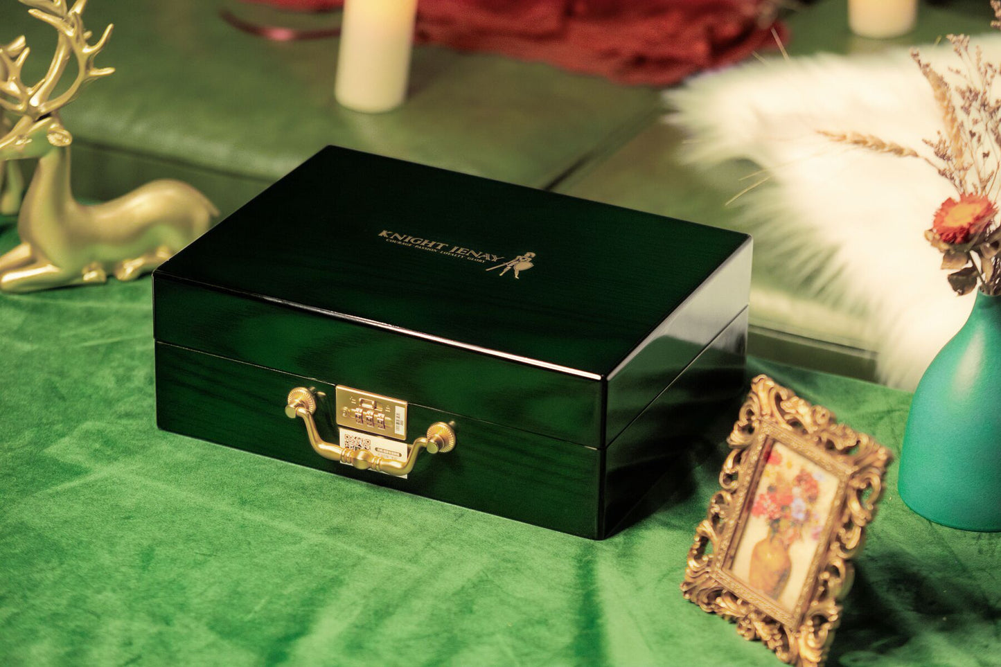 Набір Knight Jenay Pandora Box: вакуумний вібратор, вібратор з камерою, віброяйце, лоскітка, стрічка