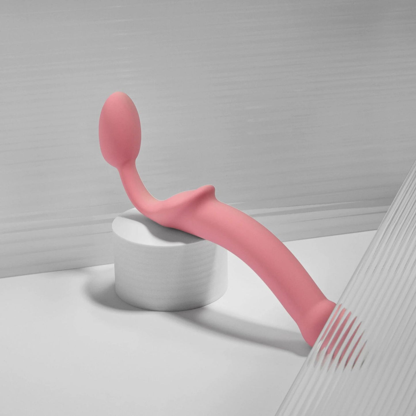 Безремінний страпон Strap-On-Me Rose XL, повністю регульований, діаметр 4,5 см