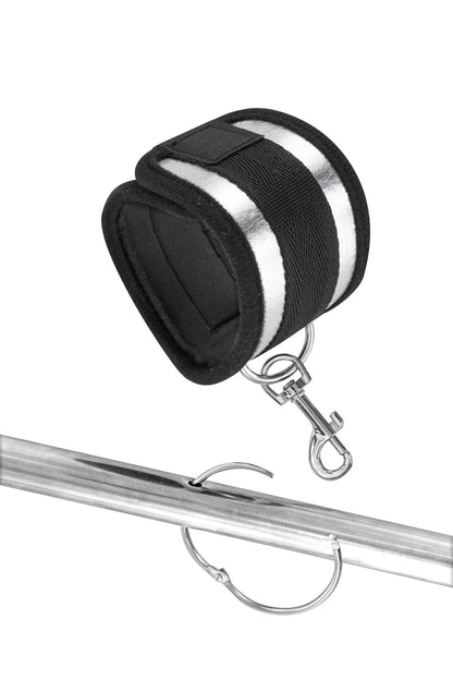 Фіксатор для рук і ніг Fetish Tentation Submission bar with 4 cuffs (м'ята упаковка!!!)