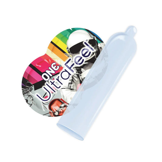 Презервативи ONE Ultra Feel, ультратонкі, з додатковою змазкою, 40 шт, подарункове паковання-тубус